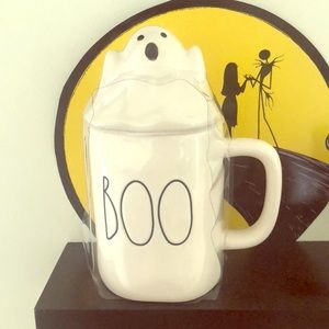 Rae Dunn 2020 Boo mug with ghost topper